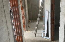 Duplex de vanzare, cu 4 camere, 114 mp util, 250 mp teren, zona Ipotești