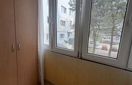 Apartament cu 3 camere, etaj 1, zona Calea Obcinelor