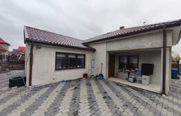 Casa individuala 5 camere, 500mp teren, Radauti
