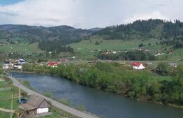 Teren intravilan în Dorna Arini, 1.25 ha, bonus 20 ari teren extravilan pădure
