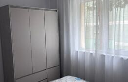 Apartament 4 camere, decomandat, etaj intermediar, zona USV