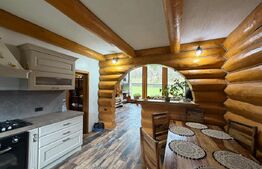 Cabana exclusivista din lemn rotund, 5500mp teren, Sucevita