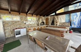 Casa modernă , 1000 mp teren , la 3,5 km de centrul orașului Suceava 