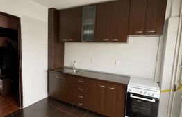 Apartament cu 2 camere, decomandat, zona George Enescu