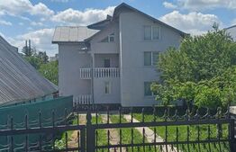 Casă cu 9 camere, mobilată și utilată, 396 mp, Suceava