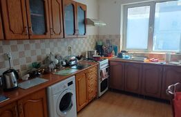 Casă cu 9 camere, mobilată și utilată, 396 mp, Suceava