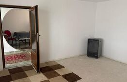 Casa 4 camere, 83 mp, 1000 mp teren, zona Dumbraveni