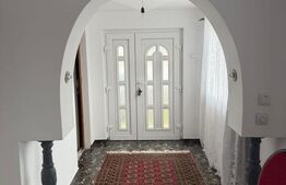 Casa 4 camere, 83 mp, 1000 mp teren, zona Dumbraveni