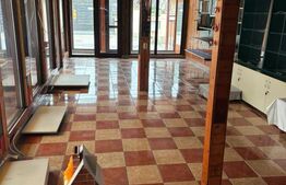 Spatiu comercial, 200 mp, parter, zona Catedralei