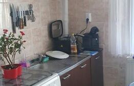 Apartament cu 2 camere, 48 mp, semidecomandat, zona Vatra Dornei