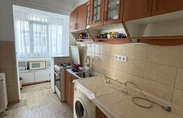 Apartament 3 camere + boxa, etaj intermediar, Radauti