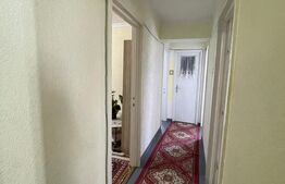 Apartament 4 camere, 77 mp - zona Universității