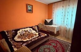 Apartament 3 camere, etaj intermediar, Radauti