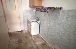 Garsoniera renovabila , etaj intermediar , Radauti