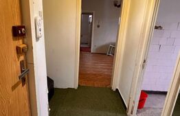 Apartament cu 3 camere, ultracentral, semidecomandat