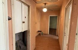 Apartament cu 2 camere, 51 mp, decomandat, zona Centrala