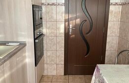 Apartament de vanzare, cu 3 camere, semidecomandat - in Vatra Dornei