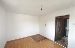 Casa + teren 900 mp, 20 ml deschidere la E85, zona Danila, Suceava