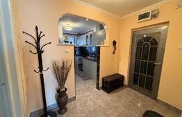 Apartament 4 camere. etj 2,  Radauti