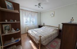 Apartament 4 camere. etj 2,  Radauti