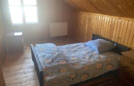 Spatiu comercial și pentru cazare, 8 camere, 119 mp, în Câmpulung Moldovenesc 