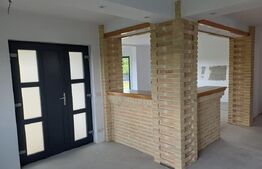 Casă de vânzare, 214 mp, 10 ari teren, Măriței, Dărmănești