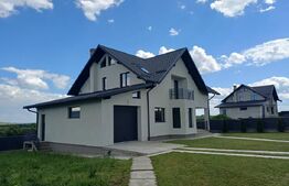 Casă de vânzare, 214 mp, 10 ari teren, Măriței, Dărmănești