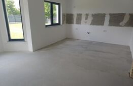 Casă de vânzare, 214 mp, 10 ari teren, Măriței, Dărmănești