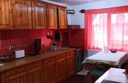 Vânzare cabană/pensiune, cu 7 camere, 190 mp, zona Pojorâta