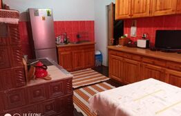 Vânzare cabană/pensiune, cu 7 camere, 190 mp, zona Pojorâta