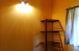 Vânzare cabană/pensiune, cu 7 camere, 190 mp, zona Pojorâta
