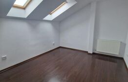 Apartament 3 camere, 93 mp, etaj 2, zona Șcheia 