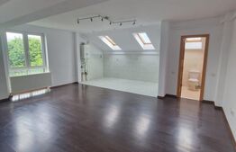 Apartament 3 camere, 93 mp, etaj 2, zona Șcheia 