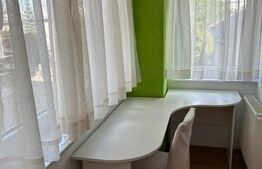 Apartament 3 camere, decomandat, zona Zamca