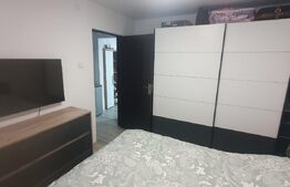 Apartament de vanzare, cu 3 camere, semidecomandat - in Vatra Dornei