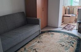 Apartament cu 3 camere, etaj 1, centrala termica, zona Catedrala