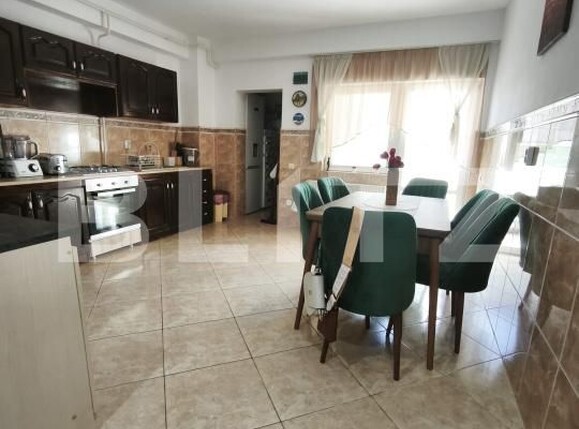 Apartament de vânzare 4 camere Radauti - 199165AV | BLITZ Suceava | Poza3