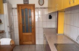 Apartament de vanzare, 4 camere, decomandat, 84 mp - Burdujeni