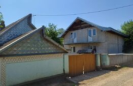 Casă de vânzare cu anexe, 174 mp, 22 ari teren, Grigoresti