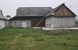 Casa individuala, 2400 mp teren, Milisauti, Radauti