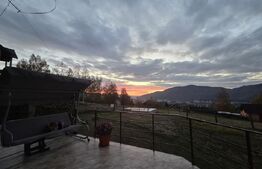 Casă de vacanță + 1000  mp teren, Gura Humorului 