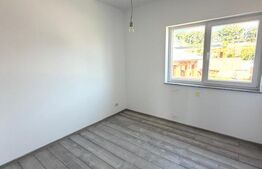 Casa tip duplex , 104 mp cu balcon , 300 mp teren , zona rezidentiala Burdujeni