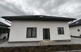 Casa individuala noua, 6 camere, 180mp, Radauti