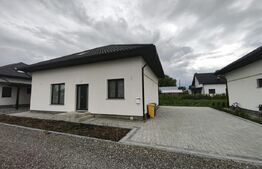 Casa individuala noua, 6 camere, 180mp, Radauti
