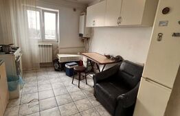 Apartament 3 camere, decomandat, zona George Enescu 