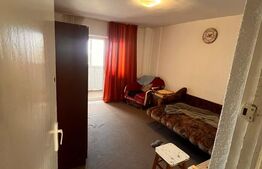 Apartament 3 camere, decomandat, zona George Enescu 