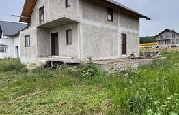 Casă cu 4 dormitoare, 145 mp utili, teren 500 mp, la stadiul gri, Ipotești