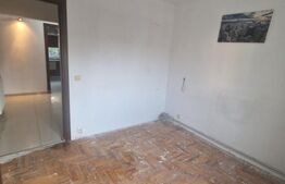 Apartament 3 camere, 69 mp, etaj 1, decomandat, zona Zamca  