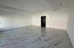  Spatiu de inchiriat in Marginea