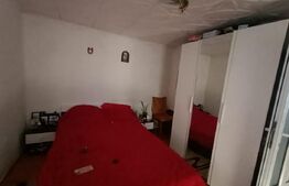 Casa de vanzare, 60 mp, teren, 4.717 mp, comuna Zvoriștea